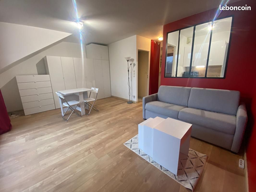 Appartement 1 pièce 27 m² · à Osny · 27 m² · 689 €