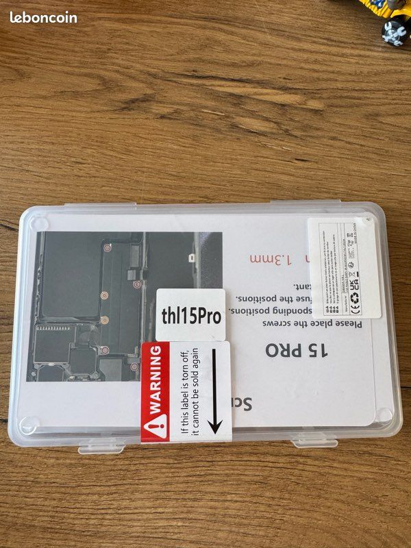 Écran remplacement iPhone 15 pro LCD neuf (image 1)
