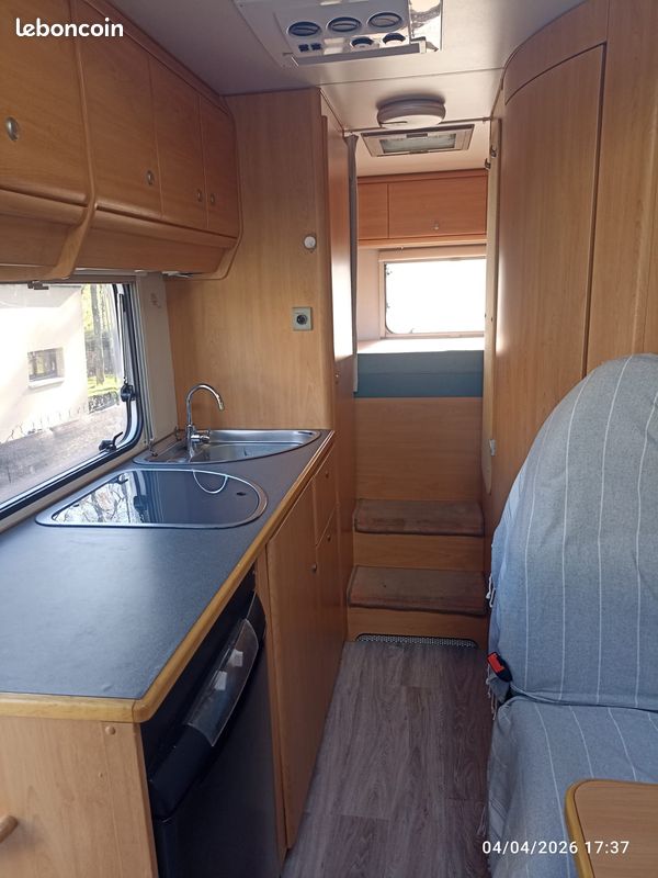 Camping car KNAUS 6 couchages, Fiat Ducato 2,8 l (image 2)