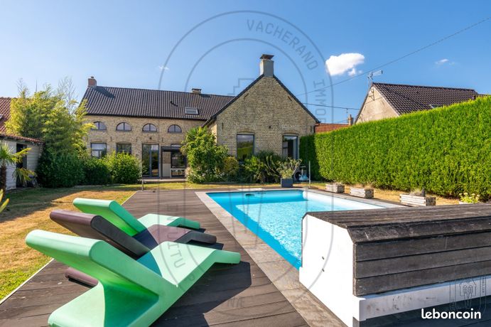 Propriété 7 pièces 250 m²