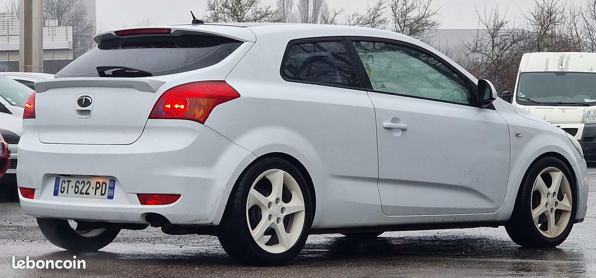 Belle Kia Pro Cee’d 1.6l i Cvvt 16v 126 Cv Pack Sport Du 05/09 (image 3)