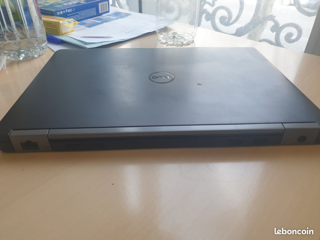 Dell Latitude E7270 12,5" i7-6600U 8GB 240GB SSD 1920x1080 Klasa A Windows 10 Professional