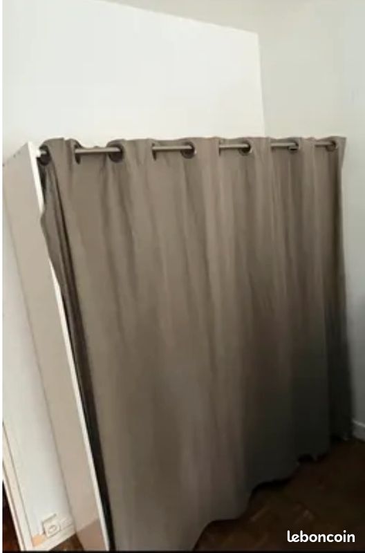 Dressing en bois blanc (image 3)