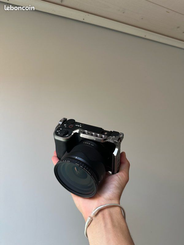 Sony zve10ii (image 1)
