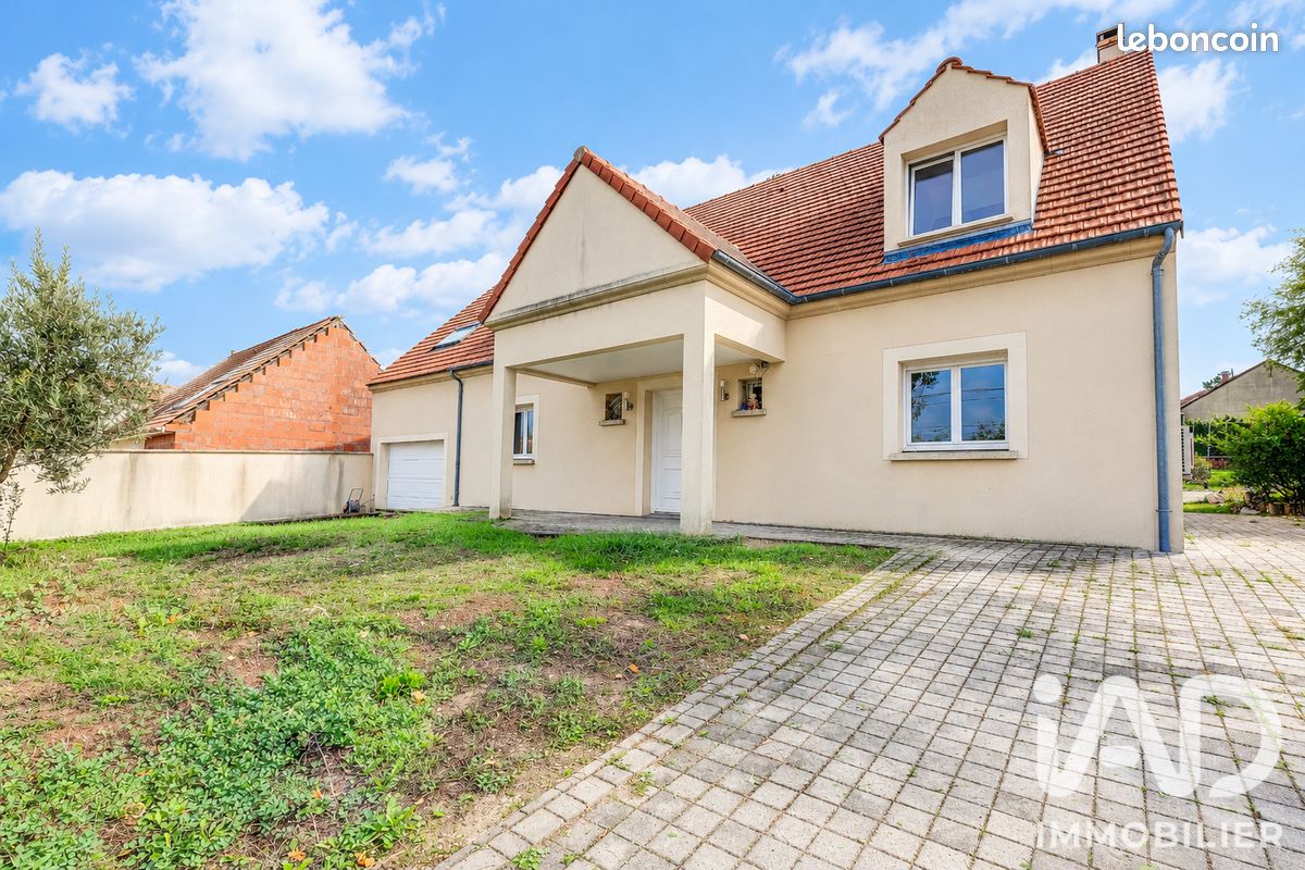 Maison 7 pièces 195 m² · à Voulangis · 195 m² · 549 000 €