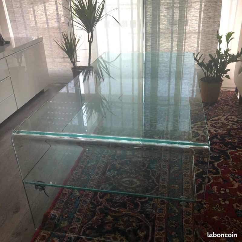 Table de salon (image 1)