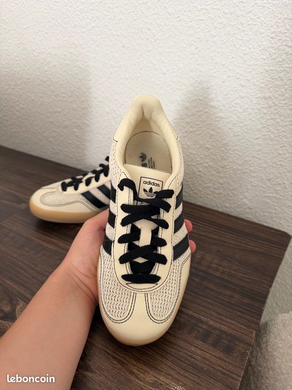 Basket Adidas gazelle taille 36 (image 2)