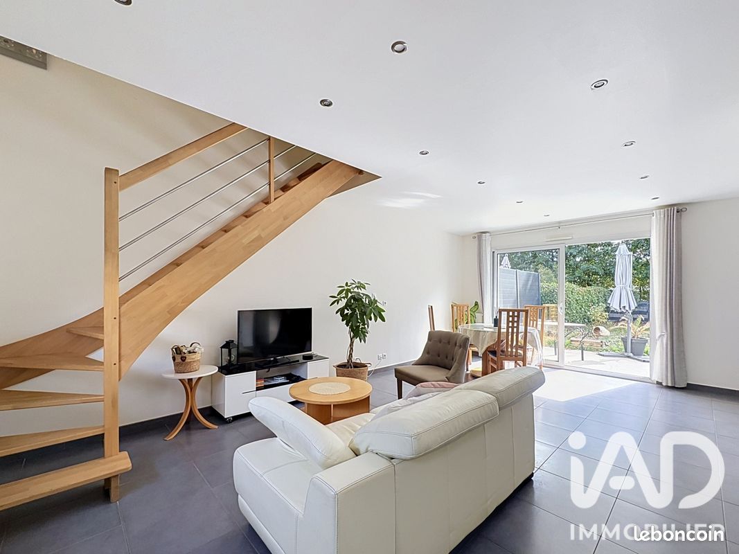 Maison 5 pièces 93 m² · à Corps-Nuds · 93 m² · 283 000 €