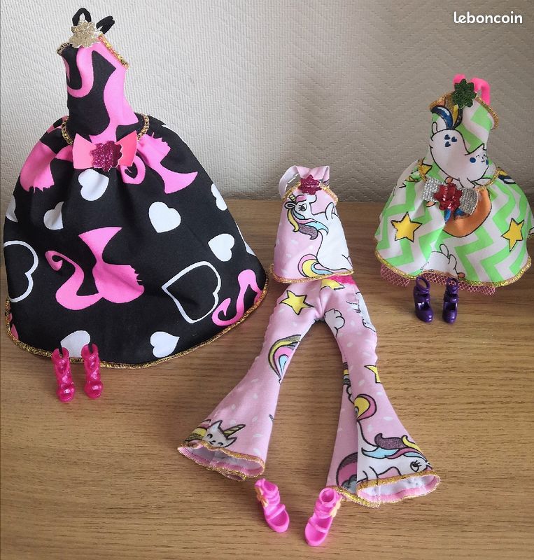 Vêtements Barbie (image 1)