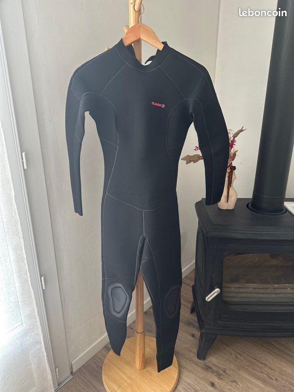 Combinaison surf (image 1)