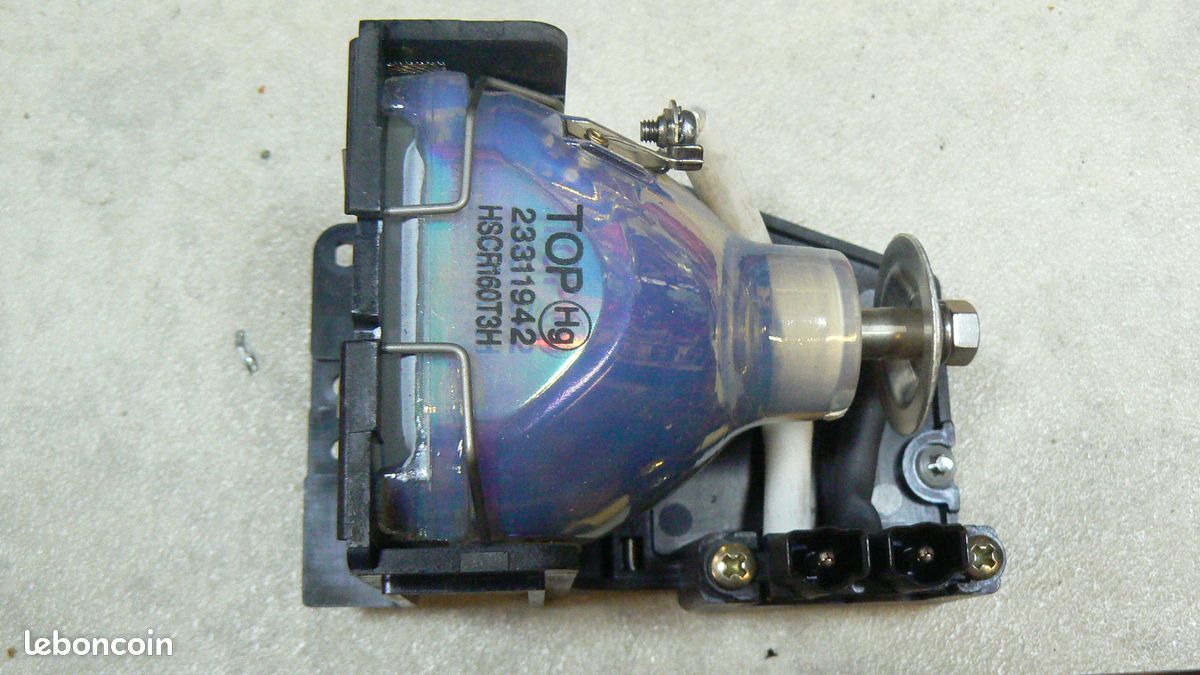 HSCR160T3H Lampe pour projecteur vidéo (image 1)
