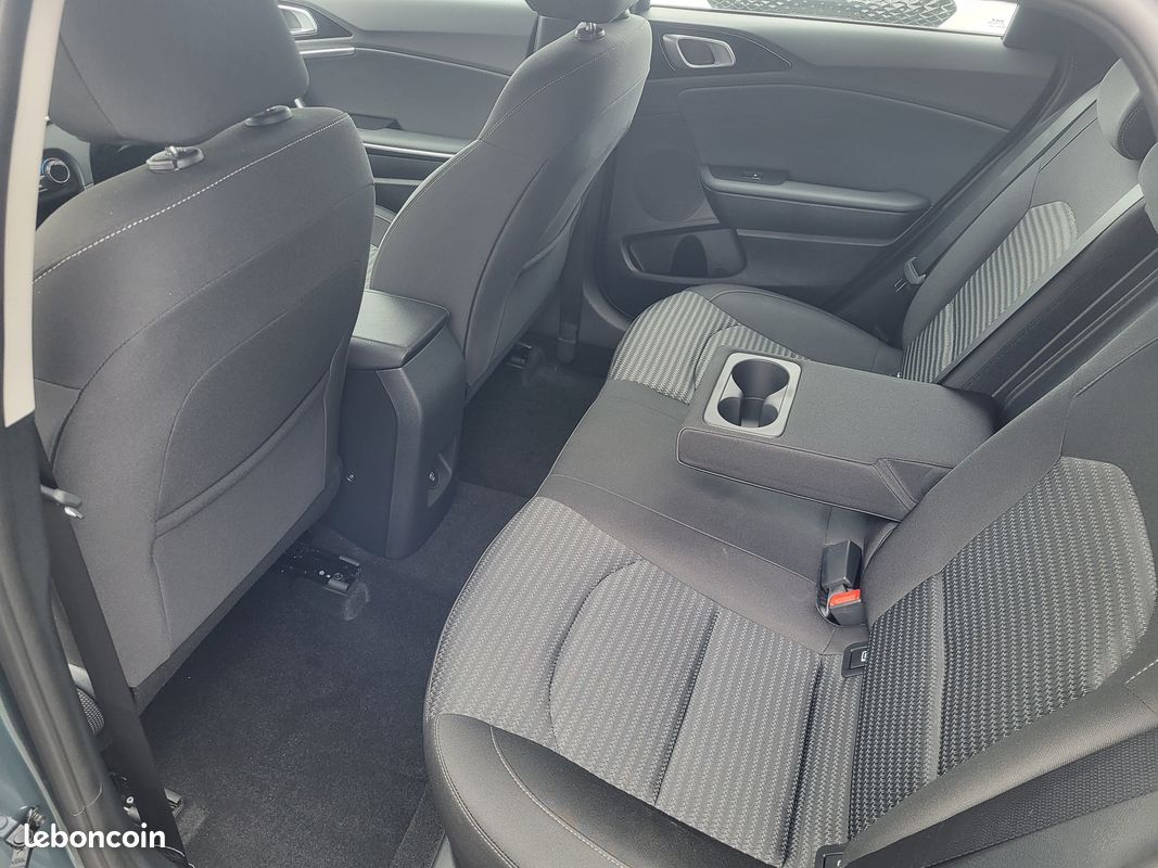 Ceed SW 1.0 TGDI 100CV ACTIVE BV6 (image 3)