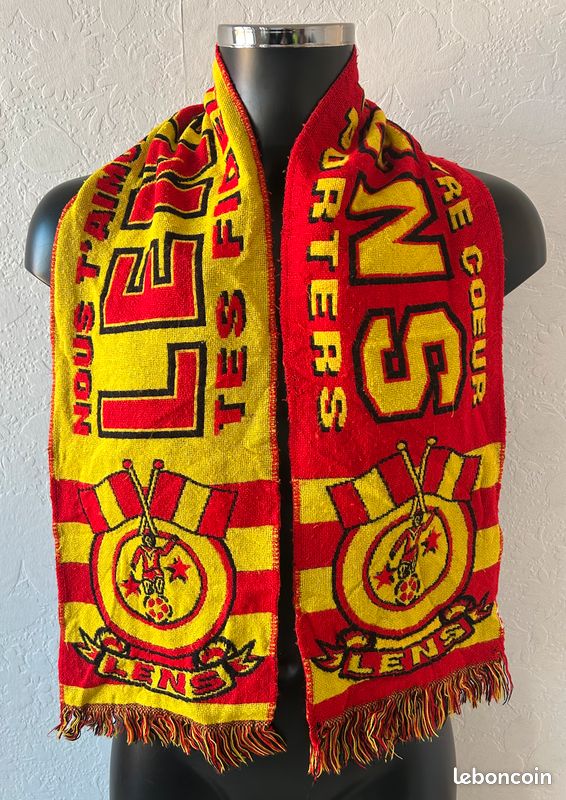 ECHARPE DE FOOTBALL- RC.Lens EUR 12,00 - FR