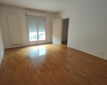 Maison 330 000 € - 105 m²
