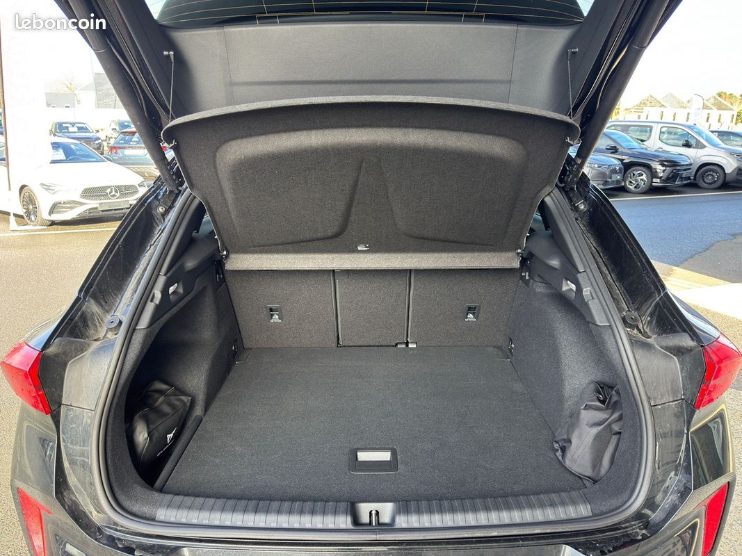 Cupra TERRAMAR 1.5 ETSI HYBRID 150CH V DSG7 (image 21)