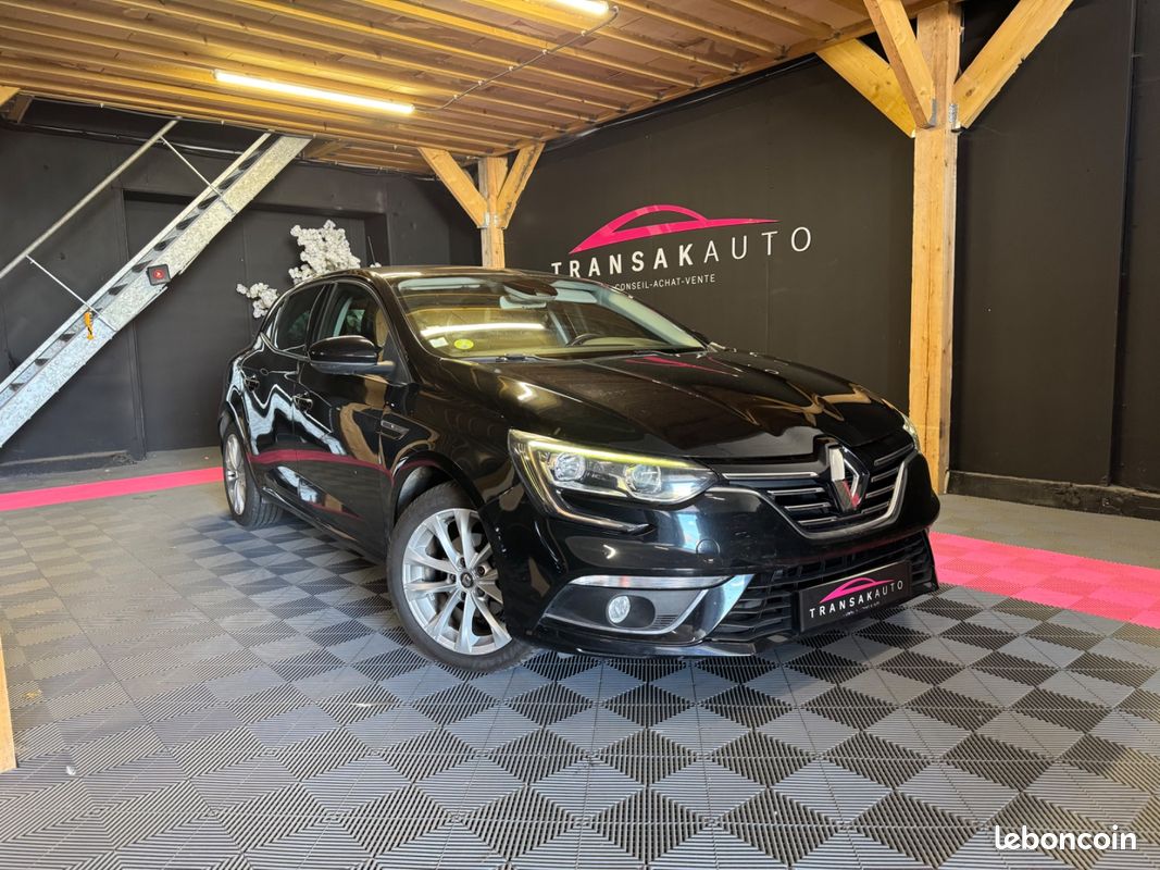 RENAULT MEGANE IV BERLINE dCi 110 Energy Intens + Entretien Complet (image 1)
