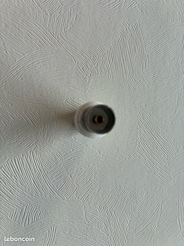 Adaptateur Antenne TV Coaxial Femelle / Femelle (Raccord Droit) (image 3)