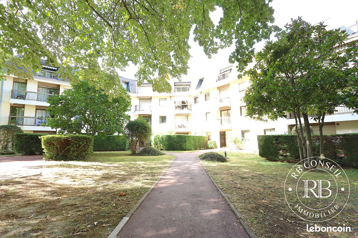 Appartement 1 pièce 20 m² · à Bourg-la-Reine · 20 m² · 156 000 €