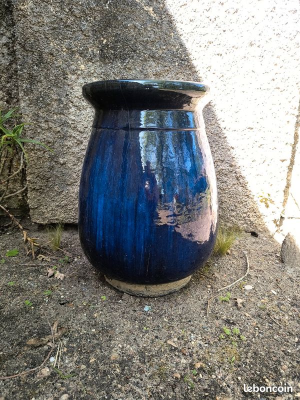 Jarre bleue (image 1)