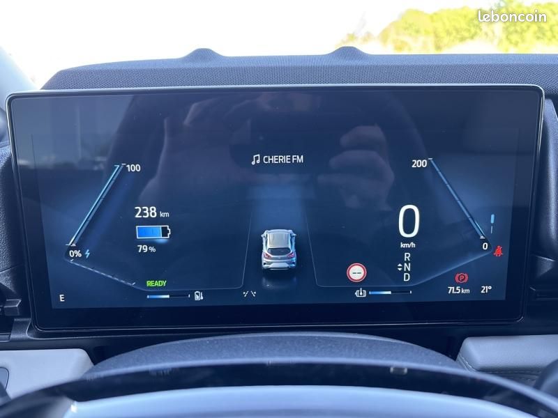 Ford Puma Gen-E 168ch Standard Range 46 kWh Premium (image 10)