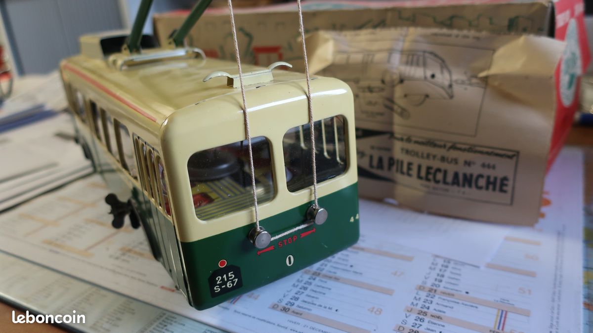 Ancien Trolley Bus Joustra En Tôle - Gare Mairie - Jouet Mécanique France