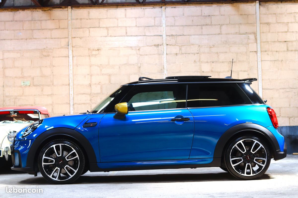 Garantie 03/2026 Très belle Mini Cooper S 178 cv JCW 2023 John Cooper
