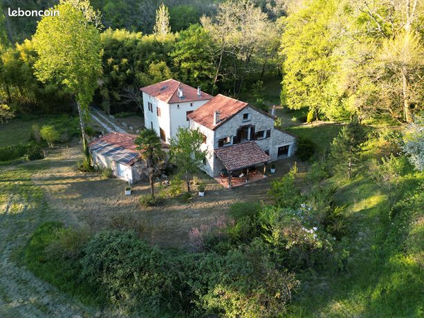 Maison 7 pièces 180 m²