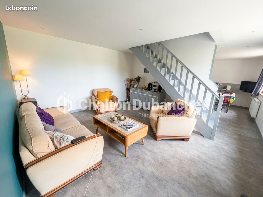 Maison 4 pièces 101 m² · à Boën-sur-Lignon · 101 m² · 125 000 €