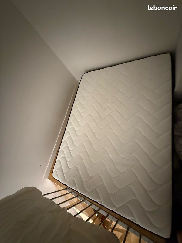 Matelas 140x190 (image 1)