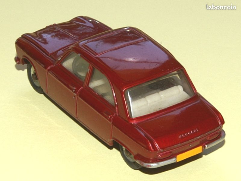 Voiture Miniature Dinky Toys N°204 Peugeot 510, Meccano France - Occasion, Métal