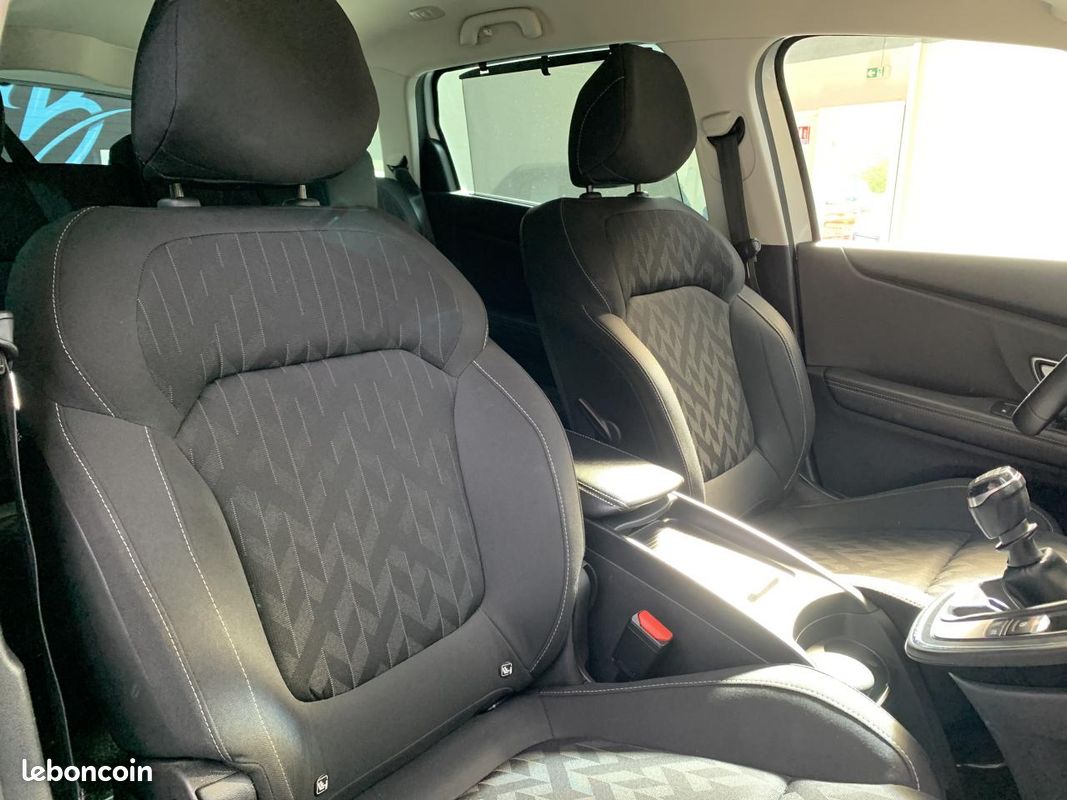 RENAULT SCENIC 1.7 BLUE DCi 120 CH LIMITED 7 PL - GARANTIE 6 MOIS (image 12)