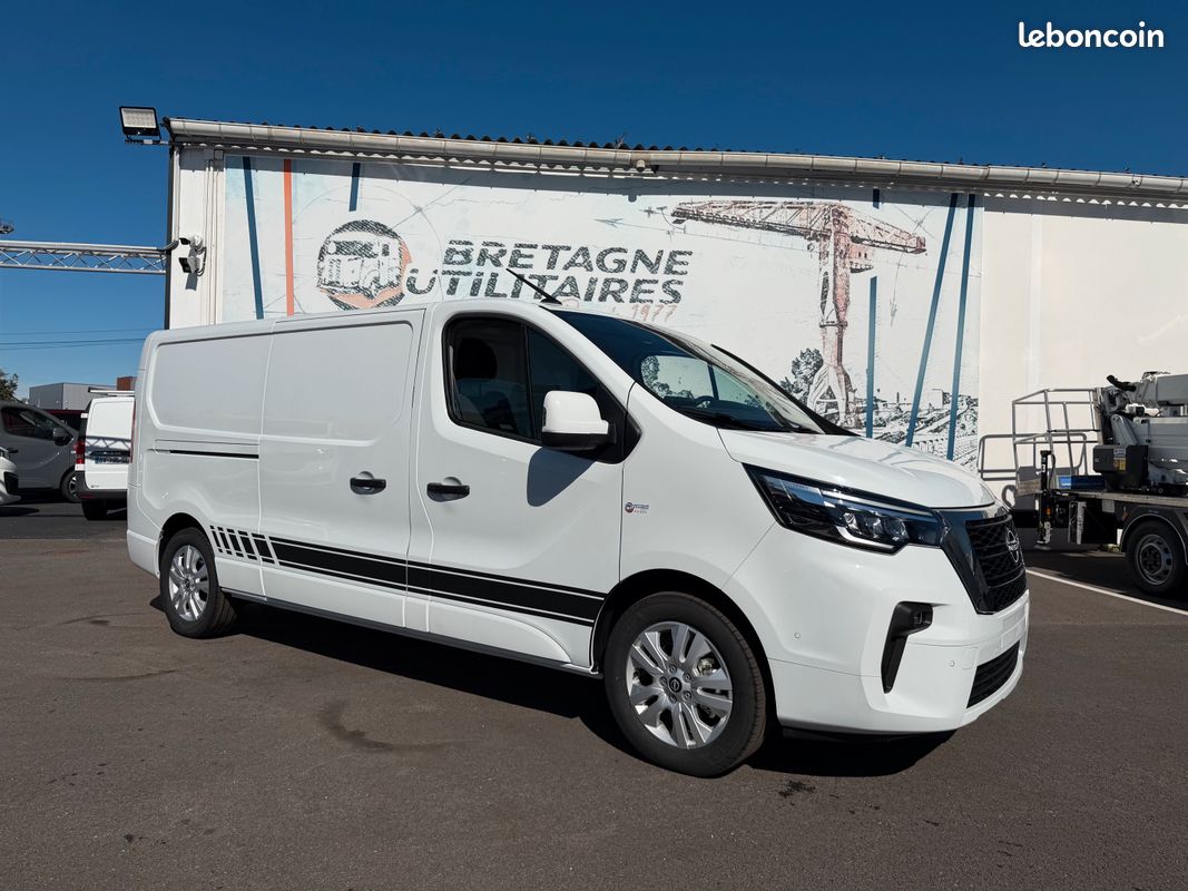 32150 ht Nissan Primastar L2H1 170 cv BVA9 Tekna + Kit bois + Attelage (image 8)