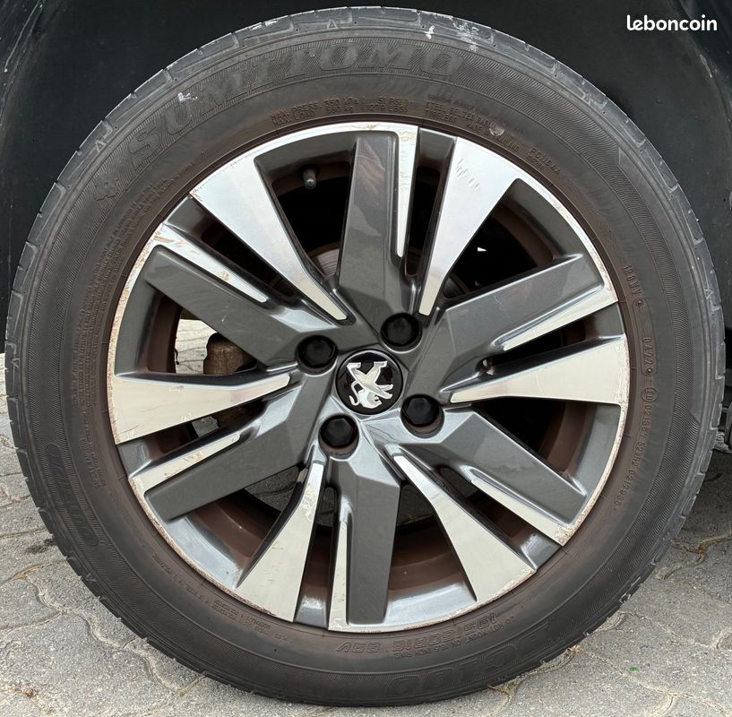 PEUGEOT 2008 1.5 BLUEHDI 120CH - ALLURE BUSINESS - BVa (image 19)
