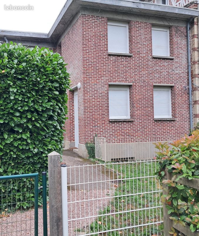 Maison en duplex de 58m2, jardin, cave et deux place de parking à Houppeville, domaine la forêt à 500m du Houlme, gare Malaunay, proximité Bois Guillaume, Montre Saint Aignan et Rouen rive droite (image 1)