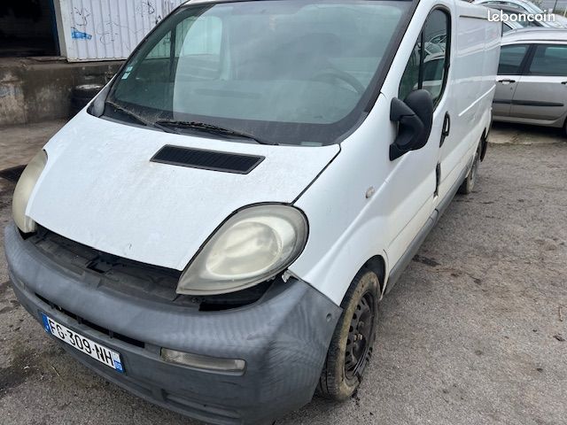 OPEL VIVARO A 1.9 DTI 100cv (image 1)