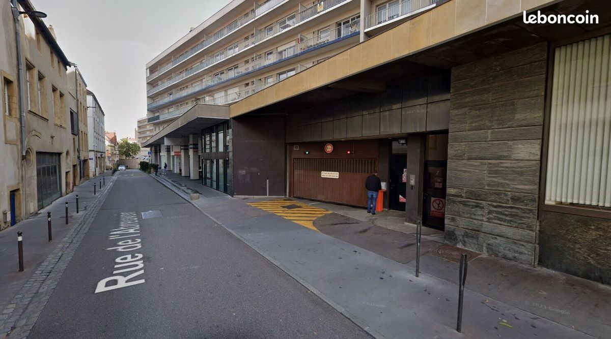 Parking/box METZ (image 1)