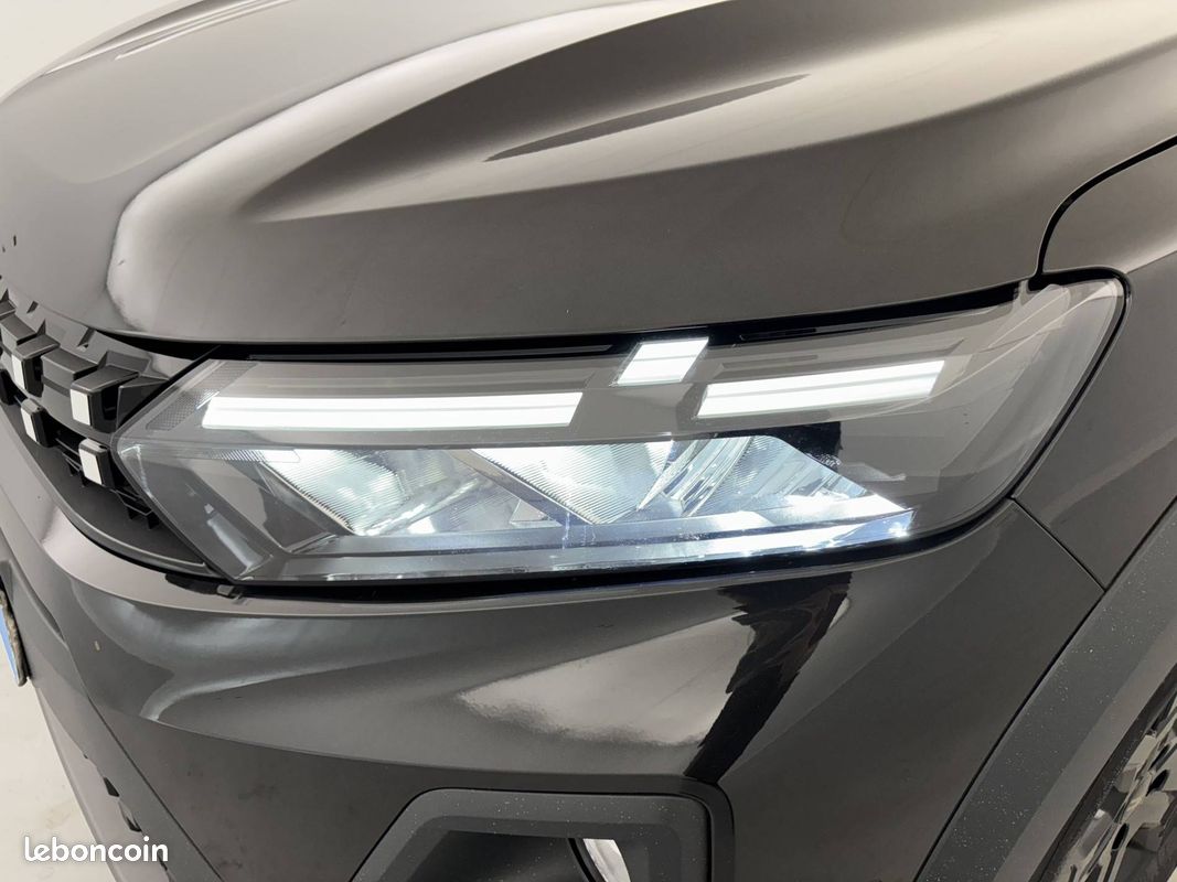 DACIA Sandero TCe 110 Stepway Extreme (image 25)