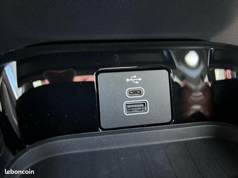 Ford Mustang Mach-E 276ch Extended Range 88kWh Premium Propulsion (image 26)