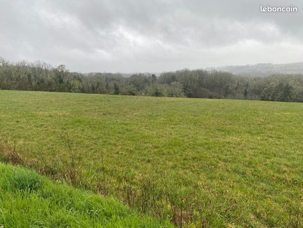 Terrain 1200 m² Le Roc