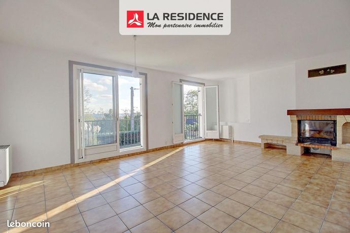 https://img.leboncoin.fr/api/v1/lbcpb1/images/01/42/ca/0142ca11f2200aaf80ebfd17005a4ee39140a3c8.jpg?rule=ad-image