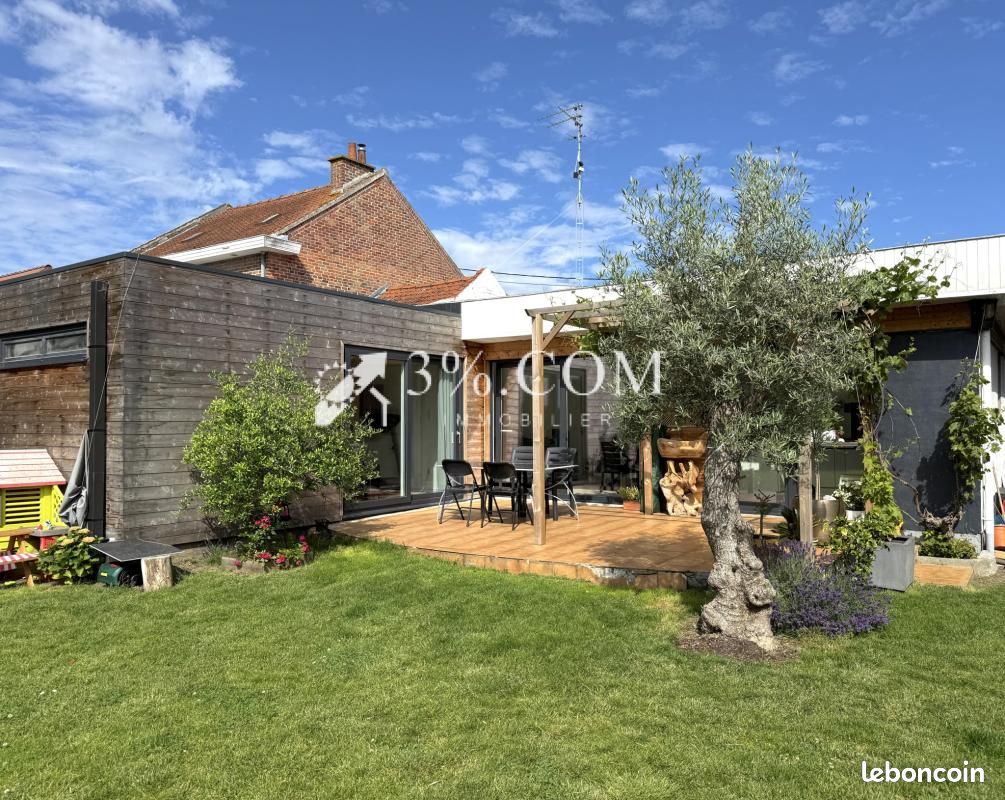 Maison 4 pièces 92 m² · à Neuville-en-Ferrain · 92 m² · 324 500 €