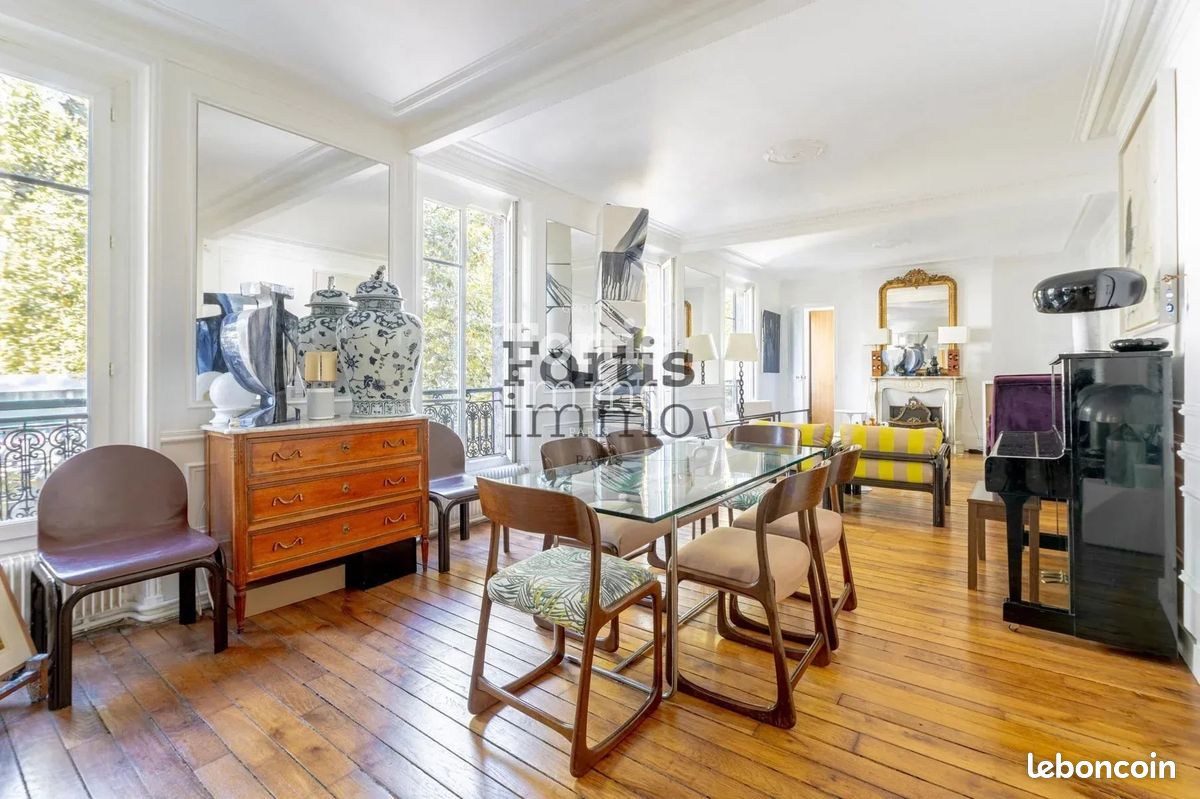 Appartement 3 pièces 79 m² · à Paris · 79 m² · 599 000 €