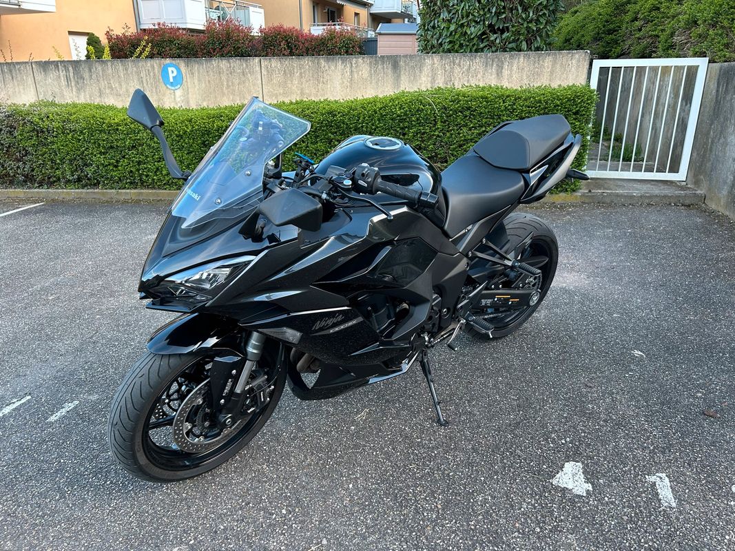 Kawasaki ninja 1000sx - Motos