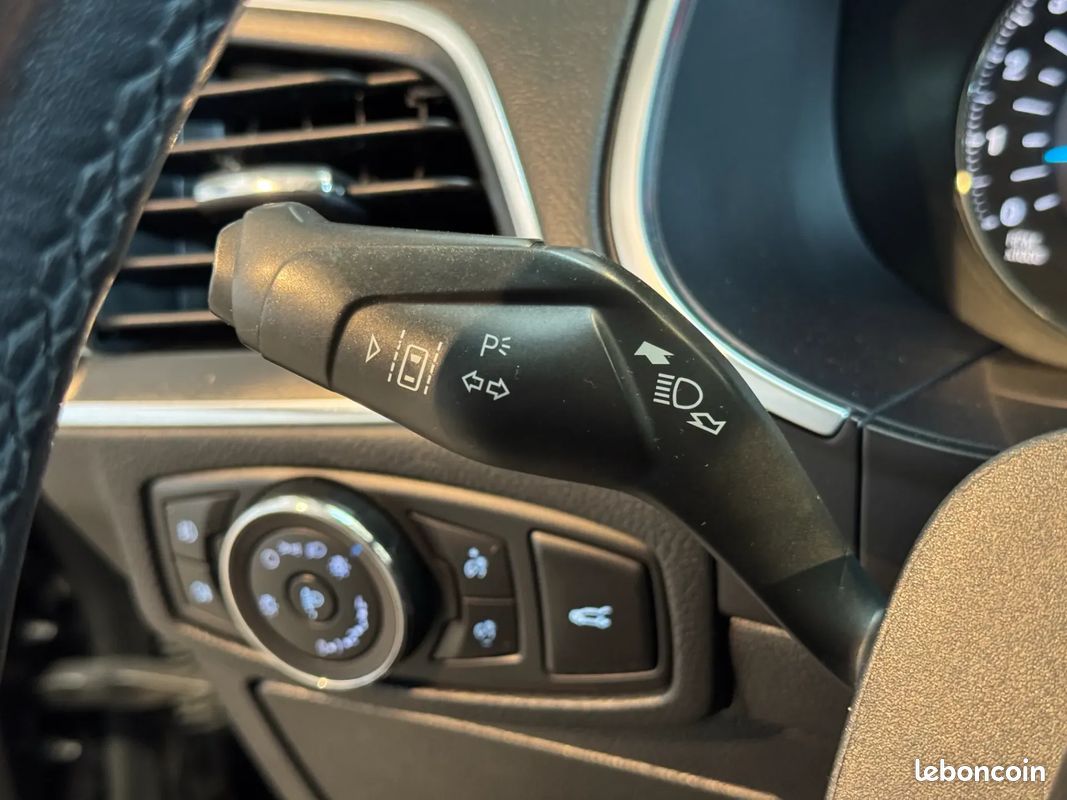 FORD Galaxy 2.0 TDCi 150ch Titanium Powershift 2018 / Distribution récente / CarPlay / Toit ouvrant / 7 places (image 24)