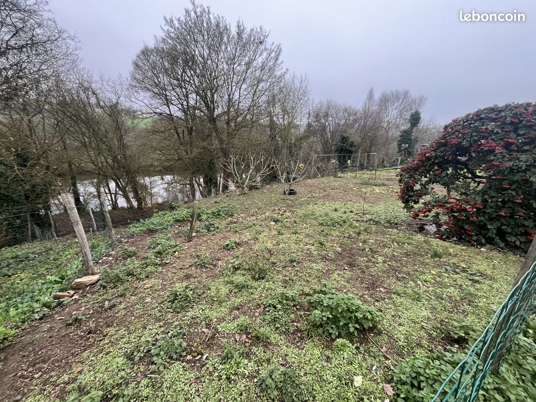 Terrain 999 m² Thouars (image 2)