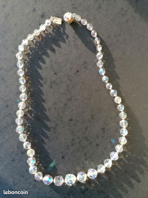 Collier En Cristal Baccarat - Neuf Avec Étiquettes, Bijou Élégant Et Brillant