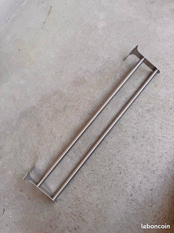 Support serviette salle de bain acier inox (image 2)