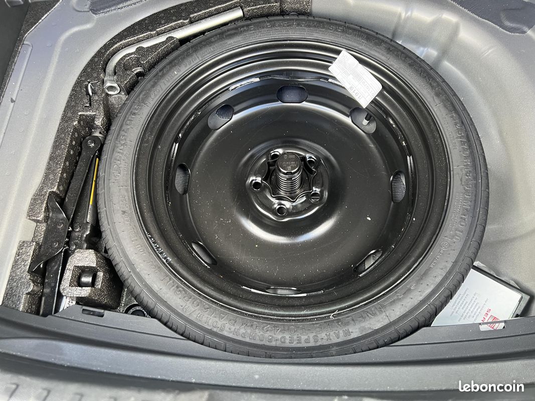 CUPRA Leon 1.5 eTSI Hybrid 150 ch DSG7 V (image 19)