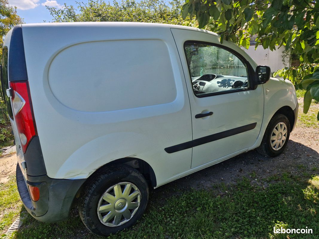 Renault Kangoo dci 70 cv distribution neuve tva recuperable (image 9)