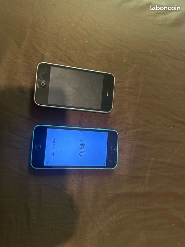 IPhone 5c et 3g (image 1)